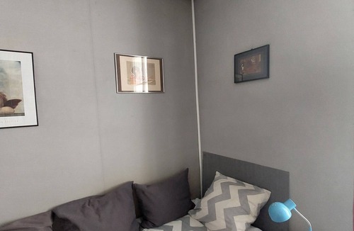 Saint-Thomas-d'Aquin Apartment | Room 12m2 Faubourg StGermain.