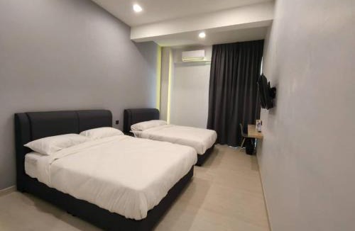 Muar House | Room 2 U Hostel & Guest House