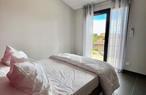 Planzolles House | Room 3 - double room