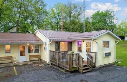 Montello Apartment | Room 3, Kozy Rest Motel