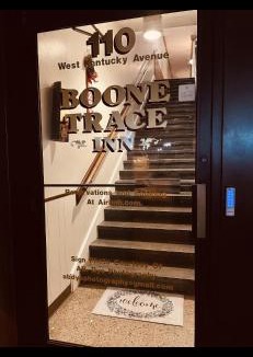 Fourmile Hotel | Room 3 Queen