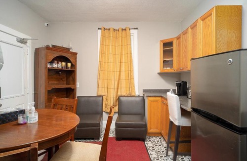 Centretown House | Room #4 Ottawa downtown