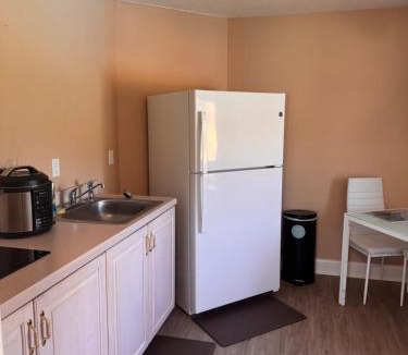 Clermont House | Room 4
