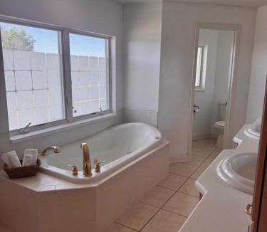 Clermont House | Room 4