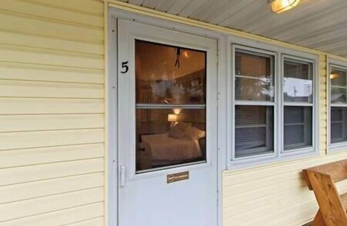 Montello Apartment | Room 5, Kozy Rest Motel