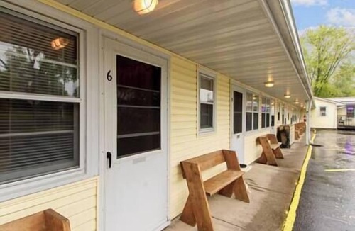 Montello Apartment | Room 6, Kozy Rest Motel