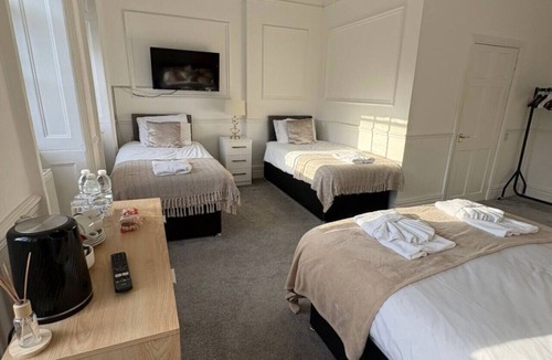 Margam Bed & Breakfast | Room 7 - Manor Park Country House, Wales Perfect for Families