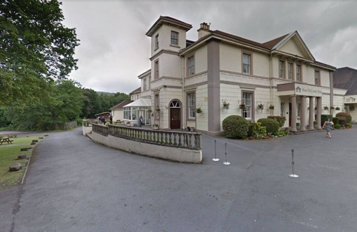 Margam Bed & Breakfast | Room 7 - Manor Park Country House, Wales Perfect for Families