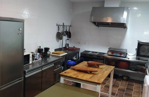 Villarrubia de Santiago Apartment | Room 8 with Private Terrace - El Sueño De Lucrecia, Toledo