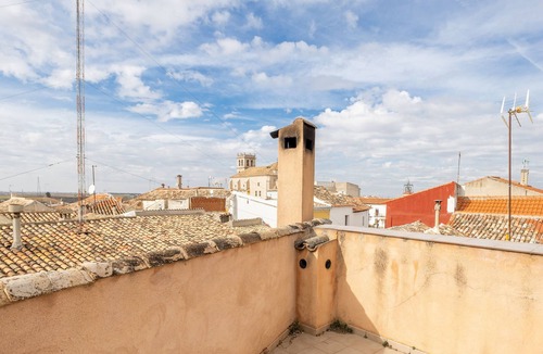 Villarrubia de Santiago Apartment | Room 8 with Private Terrace - El Sueño De Lucrecia, Toledo