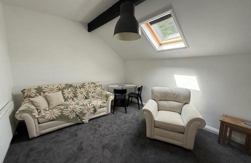 Easton in Gordano Apartment | Room above the Inn