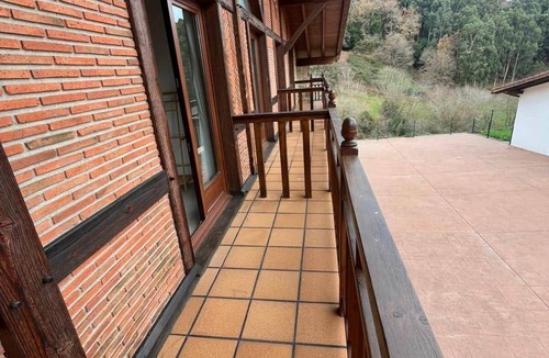 Bermeo House | Room at Casa Rural Kirana 5