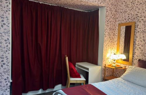 Edgbaston Apartment | Room at Sandon road