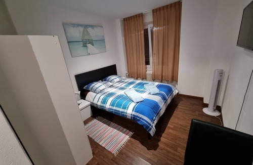 Minusio House | Room-double Room With Air Conditioning D