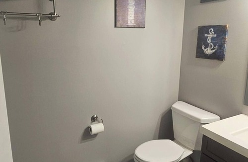 Chester House | Room for an Island getaway