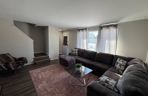 Thunder Bay Apartment | Room for Everyone - Close to University & Hospital
