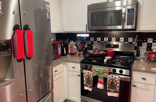 Southside House | Room for rent 1-bedroom in newly built home in beautiful San Antonio.
