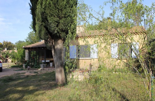 Saze Bed & Breakfast | Room for rent, near Avignon.