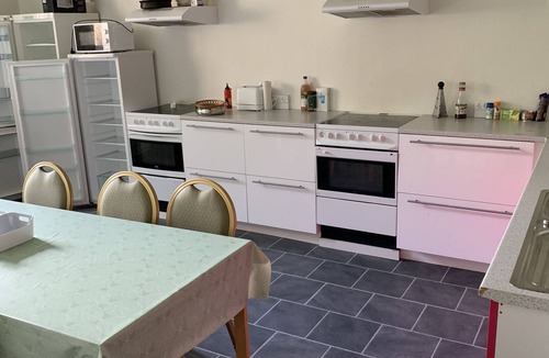 Skuldelev House | Room for Rent-Skuldelev Kro