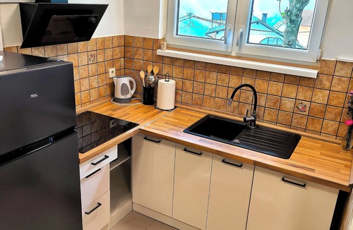 Samobor Apartment | Room-guest Room in Croatia