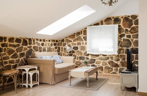 Santervas de la Sierra House | Room 'Habitación Doble Superior' with Mountain View, Private Garden and Wi-Fi