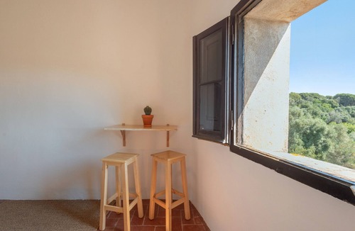 Tordera Apartment | Room 'Habitaciòn 1' with Sea View, Shared Terrace and Wi-Fi