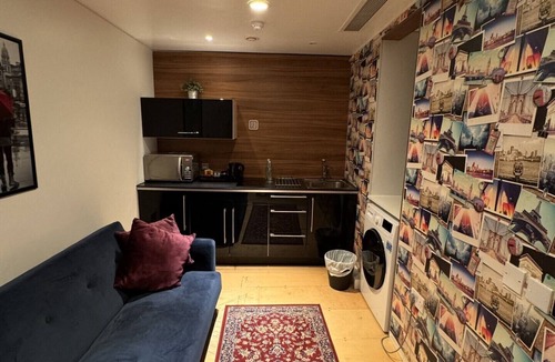Bishopsgate House | Room Home Stay