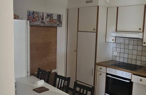 Epalinges Bed & Breakfast | Room in a shared apartment in Epalinges