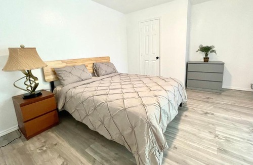Plano House | Room in downtown Plano2