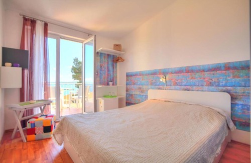Zavala House | Room in Guest Room - Plava Laguna Bed and Breakfast