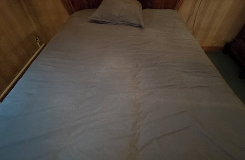 Lestonat - Monsejour Bed & Breakfast | Room in house