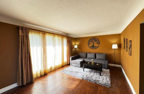 Sudbury House | Room in Sudbury with street parking