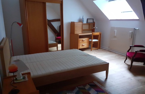 Fresnay-sur-Sarthe Bed & Breakfast | Room in typical village