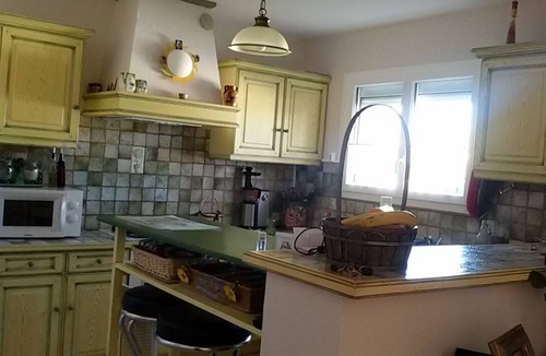 Limoux Cabin | Room in villa with pool