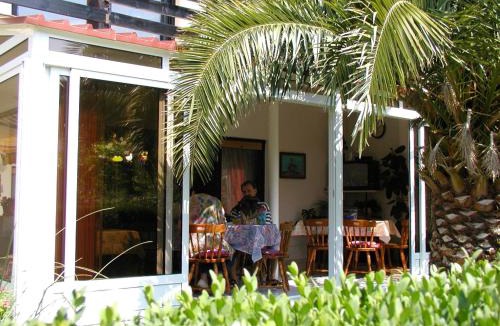 Vodice House | Room in Vodice with balcony, air conditioning, Wi-Fi (4826-3)