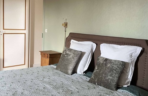 Vierville-sur-Mer House | Room La Neptune layout