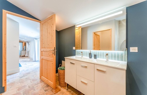 Font d'Irac Bed & Breakfast | Room 'Malo' with Shared Terrace, Shared Garden and Air Conditioning