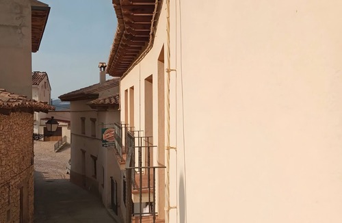 Villarluengo Apartment | Room 'Matrimonio' with Balcony and Wi-Fi