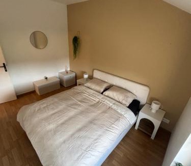 Le Quesnoy House | Room New Zealand