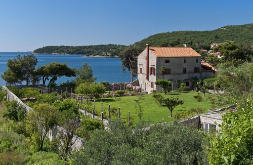 Zaton Apartment | Room no 3 at Zamagna sea front castle
