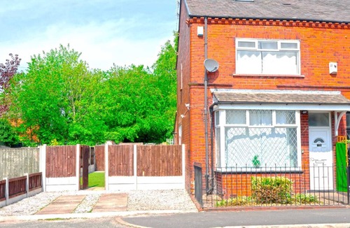 Leigh House | Room Number 2