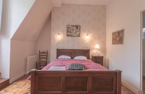 Habas Bed & Breakfast | Room “Pyrenees at Château Habas” with Pool, Shared Terrace and Wi-Fi