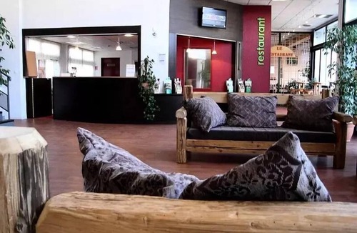 Bois-d'Amont Apartment | Room sleeps 5 - Full board - PMR