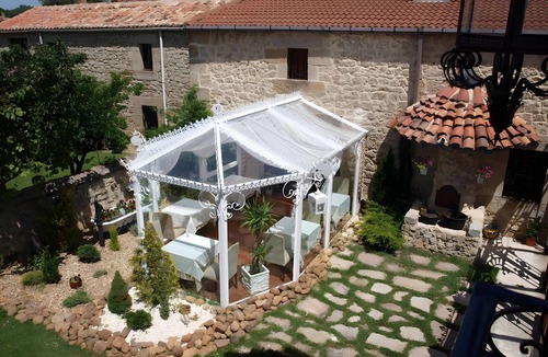 Ocenilla Apartment | Room 'Suite 9' with Mountain Views, Shared Terrace and Wi-Fi