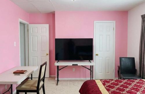 Clodine House | Room - with Free Wifi