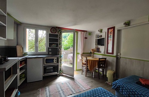 Yzeron Apartment | Room with Kitchenette and terrace