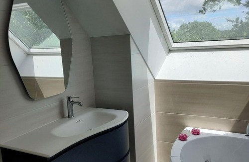 Porcaro Bed & Breakfast | Room with outdoor spa, unlimited access, and private whirlpool spa