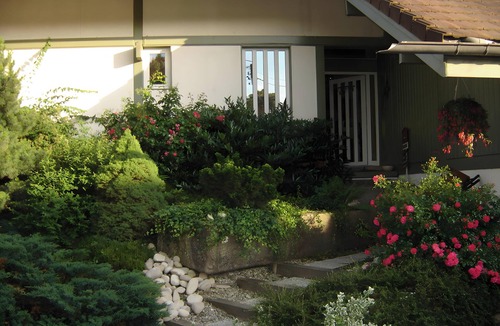 Charmes Apartment | Room with Private Bathroom and Balcony by the Canal