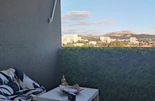 Sainte-Anne Apartment | ROOM WITH TERRACE AND MAGNIFICENT VIEW, CLOSE TO BEACHES AND VELODROME STADIUM