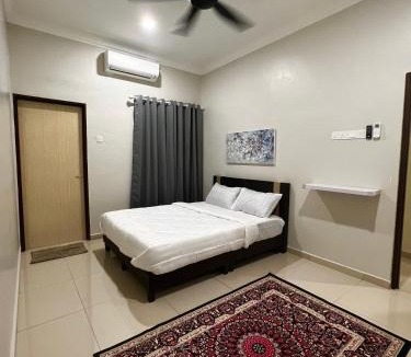 Taman Istana House | Roomah Istana